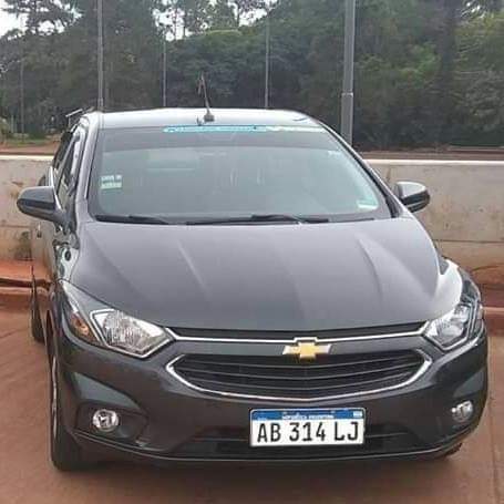 Traslado Aeropuerto Iguazú ARG a Aeropuerto Foz do Iguaçu BRA - Image 3